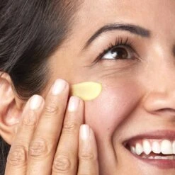 Kiehl's Retinol Skin-Renewing Daily Micro-Dose -Stralend Schoon p4EnDZ219787 7 global